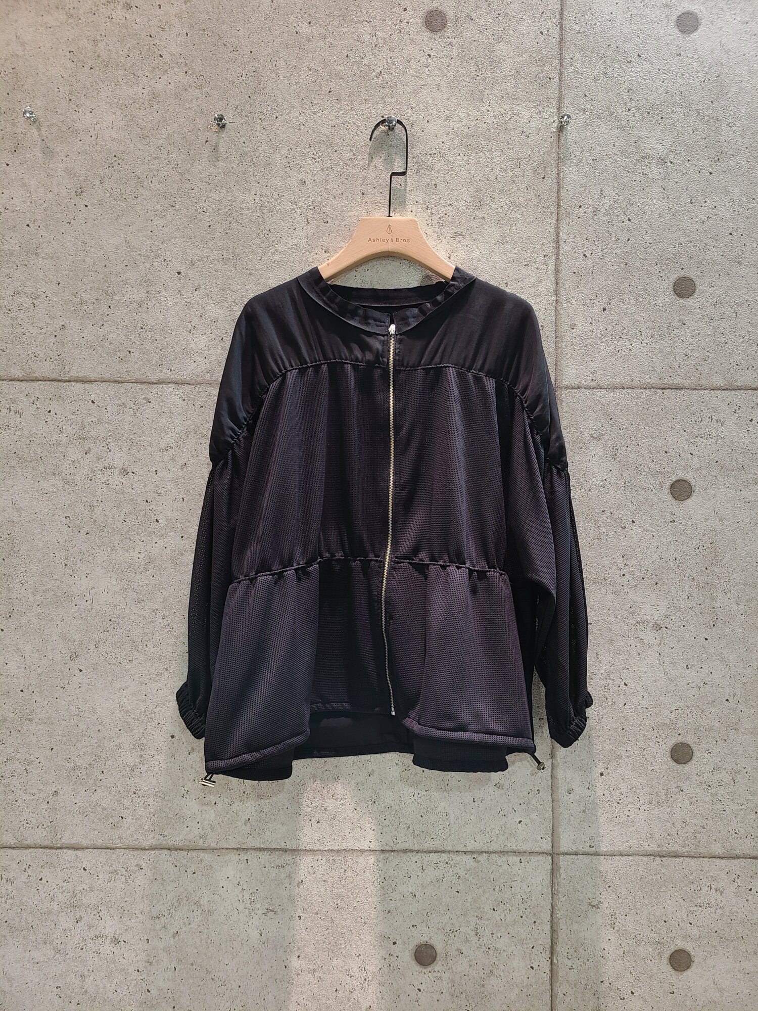WOMEN'S ITEM（ウイメンズアイテム）｜Ashley＆bros